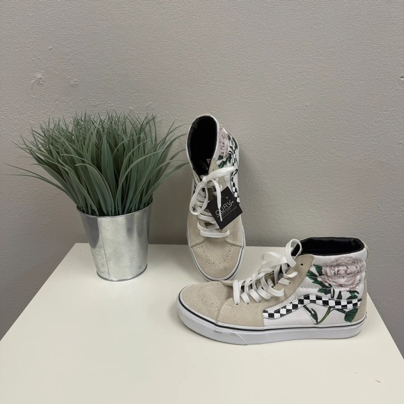 VANS Cream Checker & Floral High Top Vans - Size 9 - Picture 4 of 6